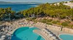 Najbolja SVIBANJSKA ponuda za Brač! Hotel Elaphusa - polupansion za 2 osobe i do 2 djece, GRATIS WELLNESS i sobe uz more. Rezervirajte 2 ili 3 noćenja i uživaj u sunčanom Bolu!