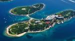 ROVINJ - ISLAND HOTEL ISTRA 4*: 2 noćenja s POLUPANSIONOM za 2 osobe i 1 DIJETE do 11,99 godina! Uključeno piće uz večeru, Wellness   Spa, bazeni, fitness i prijevoz BRODOM na otok po SUPER CIJENI!