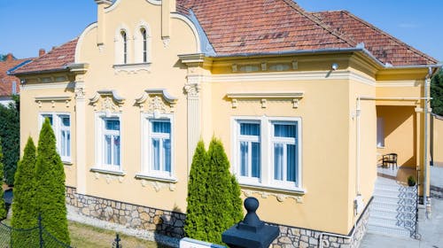 Ditlin Szobák és Apartmanok, Pápa , Mađarska - 228 EUR - 3x noćenje u dvokrevetnoj sobi za 2 osobe, Doručak