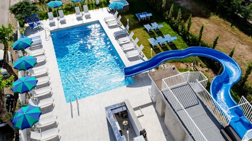 Club Hotel Residence Cesenatico - Odmor u Italiji, Cesenatico, Italija - 1.381 EUR - 7x noćenje u četverokrevetnoj sobi s balkonom za 2 osobe (2 djece do 14 godina i 1 dijete do 2,99 godina besplatno), All inclusive (talijanski i internacionalni doručak, ručak i večera u hotelskom buffet restoranu)