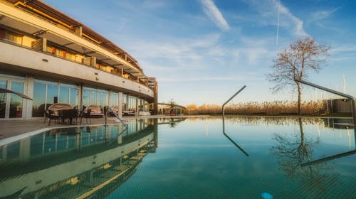 Hotel Golden Lake Resort Balatonfüred, Balatonfüred, Mađarska - 660 EUR - 3x noćenje u dvokrevetnoj Premium sobi s balkonom za 2 osobe, Polupansion
