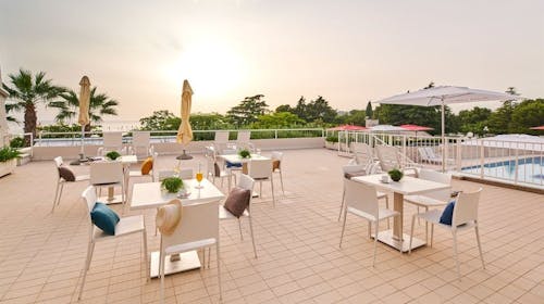 Hotel Plavi Plava Laguna - Rujan u Poreču, Poreč, Istra, Hrvatska - 439 EUR - 5x noćenje u Economy sobi za 2 osobe, Polupansion