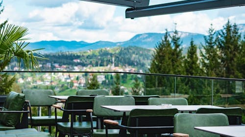 Hotel Forest - Odmor na Jahorini za dvoje, Pale, Bosna i Hercegovina - 51 EUR - 1x noćenje u dvokrevetnoj Standard sobi za 2 osobe, Doručak