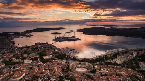 Pula City Center Accommodation - Proljetni vikend u Puli, Pula, Istra, Hrvatska - 270 EUR - 2x noćenje u dvokrevetnoj Superior sobi s balkonom za 2 osobe, Doručak