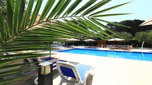 Mediteransko selo San Antonio - Ljeto u Dalmaciji udvoje, Biograd na Moru, Dalmacija, Hrvatska - 482 EUR - 3x noćenje u dvokrevetnoj sobi s terasom za 2 osobe, Polupansion
