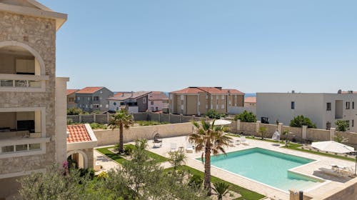 Chateau Dabo Luxury Pool Apartments - Lipanj na Pagu, Novalja, Hrvatska - 405 EUR - 3x noćenje u dvosobnom apartmanu (3+2) za 5 osoba, Korištenje vanjskog bazena