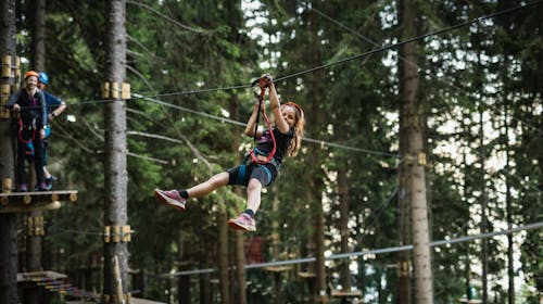 Wellness hotel Montis - Golte Family Adventure – Zipline, slobodni pad i pustolovni park, Mozirje, Slovenija - 409 EUR - 2x noćenje u dvokrevetnoj Superior sobi za 2 osobe (1. dijete do 5,99 godina i 2. dijete do 14,99 godina besplatno), Polupansion (doručak i večera)