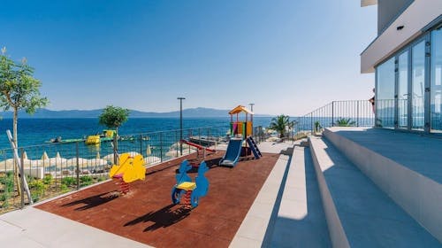 Morenia All Inclusive Resort - All inclusive proljetno opuštanje s animacijom, Podaca, Makarska rivijera, Dalmacija, Hrvatska - 460 EUR - 2x noćenje u Junior suite s balkonom (strana more) za 2 osobe (2 djece do 17,99 godina besplatno), All inclusive