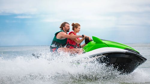 Alemaris Resort - Pozdrav ljetu u obnovljenom hotelu, Baška Voda, Makarska rivijera, Hrvatska - 419 EUR - 3x noćenje u Standard dvokrevetnoj sobi s balkonom za 2 osobe (1 dijete do 11,99 godina i 1 dijete do 2,99 godina besplatno), Polupansion (buffet doručak i večera)