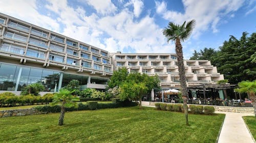 Hotel Mediteran Plava Laguna - Ljeto u Poreču, Poreč, Istra, Hrvatska - 1.159 EUR - 7x noćenje u dvokrevetnoj Economy sobi za 2 osobe, Polupansion