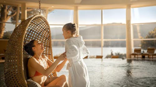 Valamar Sanfior Hotel - Obiteljsko wellness opuštanje uz more u šarmantnom Rapcu, Rabac, Istra, Hrvatska - 349 EUR - 2x noćenje u sobi „Room for 2+1 Seaside“ za 2 osobe (1 dijete do 11,99 godina besplatno), Polupansion s uključenim bezalkoholnim negaziranim pićima iz šankomata tijekom obroka