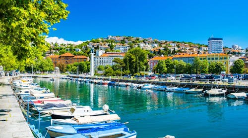 Grand Hotel Bonavia Rijeka - Ljeto u Rijeci - Standard soba, Rijeka, Hrvatska - 272 EUR - 2x noćenje u dvokrevetnoj Standard sobi za 2 osobe, Doručak