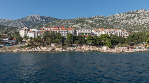 Hotel Zagreb Karlobag - All inclusive light pozdrav ljetu - Soba s balkonom, Karlobag, Hrvatska - 491 EUR - 5x noćenje u dvokrevetnoj sobi s balkonom za 2 osobe (1. dijete do 11,99 godina besplatno i 2. dijete do navršene 1 godine besplatno), All inclusive light