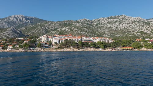 Hotel Zagreb Karlobag - All inclusive light ljeto - Soba s balkonom, Karlobag, Hrvatska - 395 EUR - 3x noćenje u dvokrevetnoj sobi s balkonom za 2 osobe (1. dijete do 11,99 godina besplatno i 2. dijete do navršene 1 godine besplatno), All inclusive light
