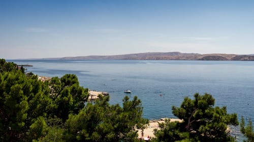 Hotel Zagreb Karlobag - All inclusive light ljeto, Karlobag, Hrvatska - 1.027 EUR - 7x noćenje u dvokrevetnoj sobi za 2 osobe (1. dijete do 11,99 godina besplatno i 2. dijete do navršene 1 godine besplatno), All inclusive light