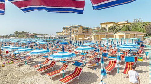 Hotel Royal Inn - Savršeno all inclusive light ljeto odmah pored plaže, San Mauro A Mare, Italija - 810 EUR - 5x noćenje u dvokrevetnoj sobi s balkonom (ovisno o raspoloživosti) za 2 osobe, All inclusive light u hotelskom restoranu