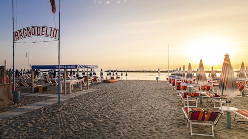 Hotel Royal Inn - Savršeno all inclusive light ljeto odmah pored plaže, San Mauro A Mare, Italija - 920 EUR - 5x noćenje u dvokrevetnoj sobi s balkonom (ovisno o raspoloživosti) za 2 osobe, All inclusive light u hotelskom restoranu