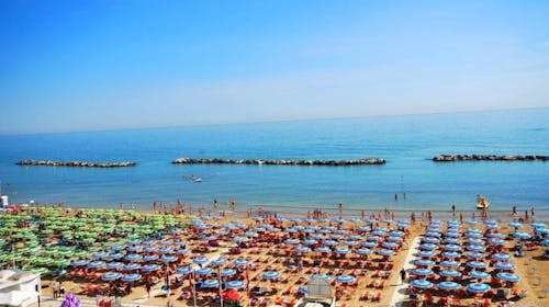 Hotel Metropolitan *** S - Savršen ljetni odmor uz more u Italiji, Bellaria Igea Marina, Italija - 636 EUR - 3x noćenje u dvokrevetnoj Superior ili Deluxe sobi s balkonom za 2 osobe, All inclusive u hotelskom restoranu