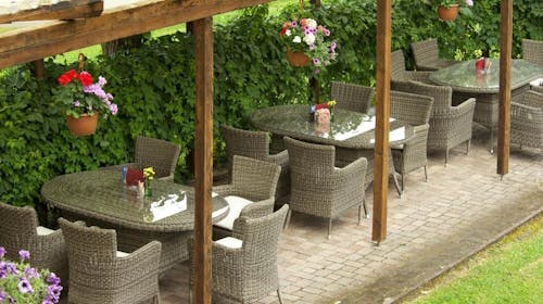 Hotel Villa Huber - Miran odmor okružen alpskom prirodom i jezerima, Afritz, Austrija - 520 EUR - 3x noćenje u Standard trokrevetnoj sobi za 3 osobe, Buffet doručak