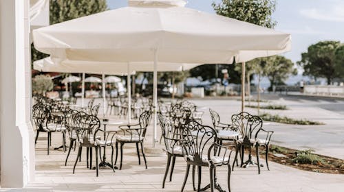 Hotel Miramare - Ekskluzivni početak ljeta - Posebna akcija, Crikvenica, Hrvatska - 1.595 EUR - 7x noćenje u dvokrevetnoj Superior sobi za 2 osobe, Polupansion