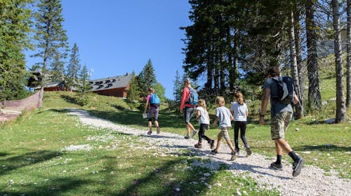 Hotel Krvavec - Planinski odmor na Krvavcu, Cerklje na Gorenjskem, Slovenija - 390 EUR - 3x noćenje u dvokrevetnoj sobi za 2 osobe, Polupansion (doručak i večera)