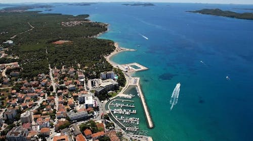 Villa Angie - Odmor za parove u Biogradu na Moru, Biograd na Moru, Dalmacija, Hrvatska - 177 EUR - 5x noćenje u moderno opremljenom apartmanu za 2 osobe, Posteljina i ručnici