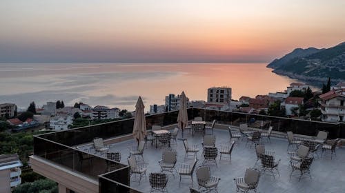 Hotel D'iman - Vrhunski ljetni odmor uz more, Dobre Vode, Crna Gora - 245 EUR - 5x noćenje u dvokrevetnoj Superior sobi za 2 osobe (1 dijete do 12 godina i 1 dijete do 2 godine besplatno), Korištenje bazena