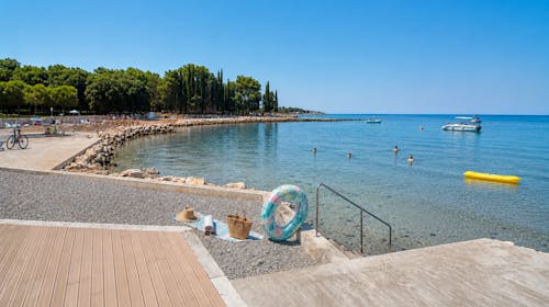Hotel Garden Istra Plava Laguna - Obiteljsko ljeto u Istri u renoviranom hotelu, Umag, Istra, Hrvatska - 786 EUR - 3x noćenje u Classic sobi s balkonom (pogled park) za 2 osobe (1 dijete do 11,99 godina i 1 dijete do 2,99 godina besplatno), Polupansion