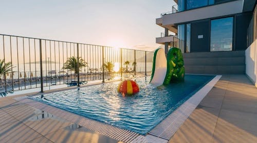 Morenia All Inclusive Resort - All inclusive ljeto s animacijom, Podaca, Makarska rivijera, Dalmacija, Hrvatska - 1.680 EUR - 5x noćenje u Junior suite s balkonom (strana more) za 2 osobe (2 djece do 17,99 godina besplatno), All inclusive