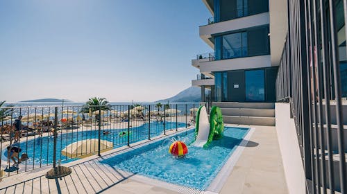 Morenia All Inclusive Resort - All inclusive ljeto s animacijom, Podaca, Makarska rivijera, Dalmacija, Hrvatska - 2.142 EUR - 7x noćenje u Comfort sobi s balkonom (strana more) za 2 osobe (1 dijete do 11,99 godina ili 2 djece do 7,99 godina besplatno), All inclusive