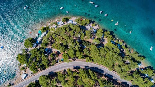 Camping Village Poljana - Lux-Glamptent - Last minute odmor na Malom Lošinju, Mali Lošinj, Hrvatska - 648 EUR - 5x noćenje u Adria Glamping Tent za do 6 osoba (4 odrasle osobe i 2 djece do 11,99 godina), Korištenje struje, plina i vode
