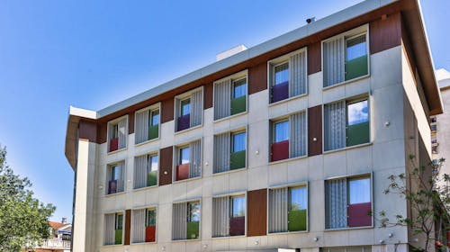 Hotel Carine Centar - Savršen odmor u centru Podgorice, Podgorica, Crna Gora - 128 EUR - 1x noćenje u dvokrevetnoj standard sobi za 2 osobe (1 dijete do 6,99 godina besplatno), Doručak