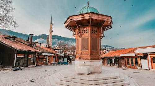 Malak Regency Hotel - Ljetni vrhunski wellness odmor u Sarajevu, Sarajevo, Bosna i Hercegovina - 275 EUR - 2x noćenje u Deluxe sobi za 2 osobe, Buffet doručak