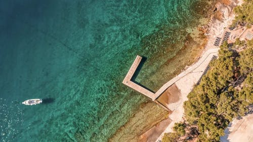 Aminess Senses Resort - Obiteljski ljetni all inclusive light na Hvaru, Vrboska, otok Hvar, Hrvatska - 763 EUR - 4x noćenje u dvokrevetnoj Superior sobi s balkonom za 2 osobe (1 dijete do 9,99 godina besplatno), All inclusive light