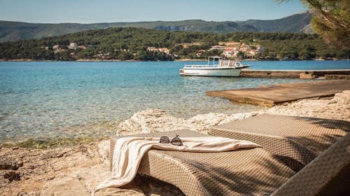 Aminess Senses Resort - Obiteljski ljetni all inclusive light na Hvaru, Vrboska, otok Hvar, Hrvatska - 1.087 EUR - 4x noćenje u dvokrevetnoj Superior sobi s balkonom za 2 osobe (1 dijete do 9,99 godina besplatno), All inclusive light