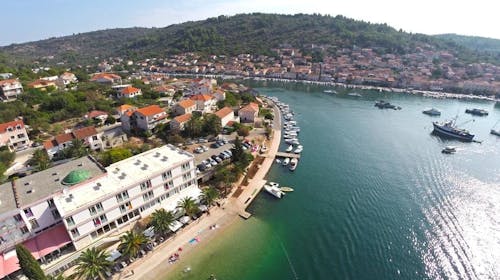 Hotel Posejdon - All inclusive jesen na Korčuli , Vela Luka, Korčula, Dalmacija, Hrvatska - 349 EUR - 3x noćenje u dvokrevetnoj Standard sobi (pogled park) s francuskim balkonom za 2 osobe, All inclusive